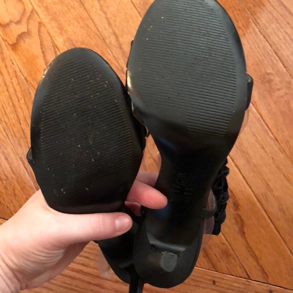 Nina Uptick ruffle heel strappy sandal - Picture 2 of 3